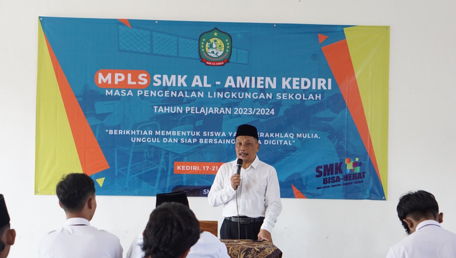 Masa Pengenalan Lingkungan Sekolah (MPLS)