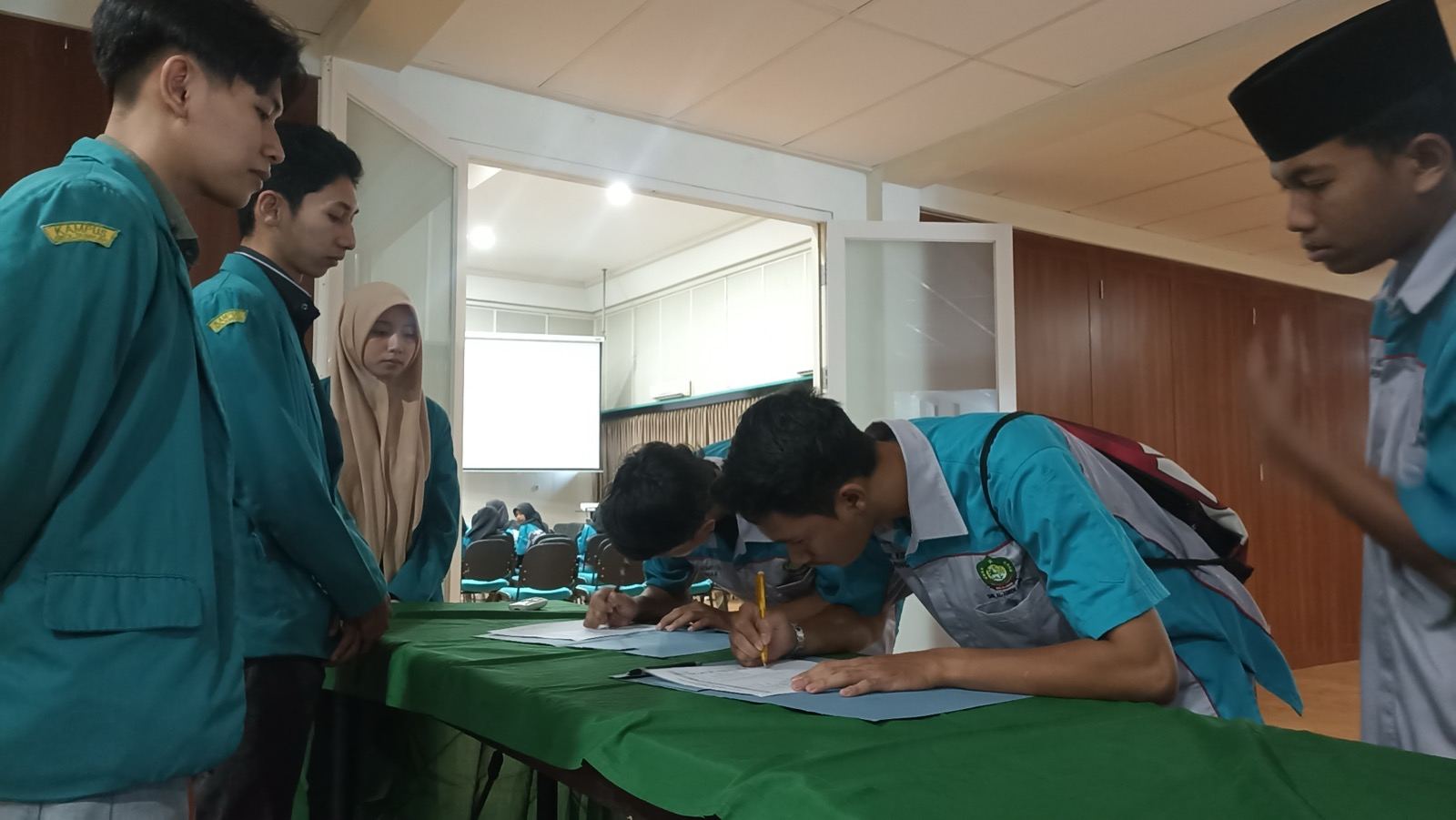 Kunjungan Studi ke UNISKA