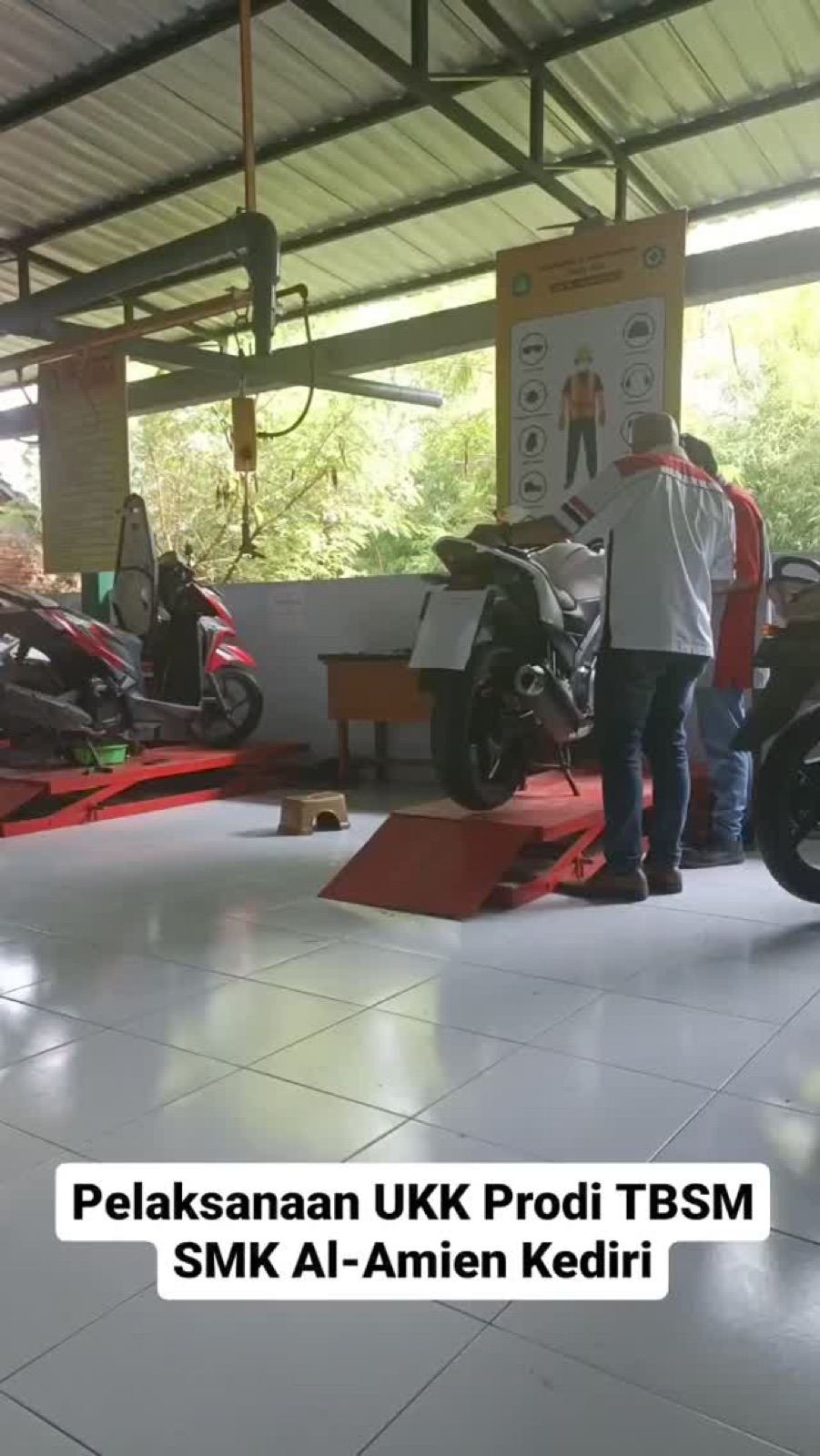 Foto Teknik Sepeda Motor